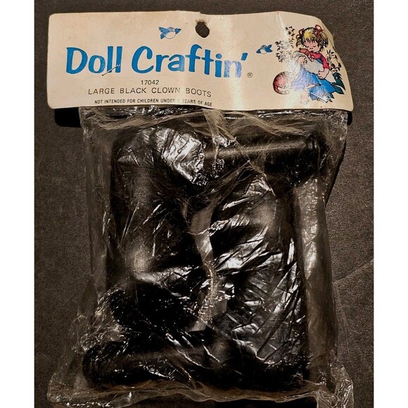 Mangelsen's Doll Craftin' Lot: Hobo Clown Head, 2 Pairs White Hands, Black Boots - Picture 9 of 14
